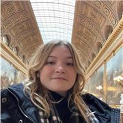 Je peux aider en Java et en Golang, github et enfin je peux aider aux devoirs